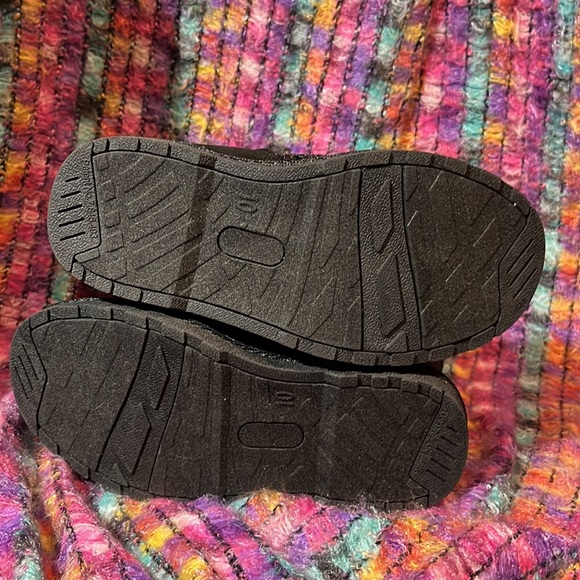 NWOT Self Esteem black boots size 10 faux fur lining with zipper! - Picture 4 of 5